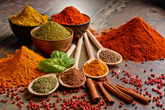 Whole spices and powders